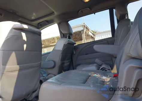 2010 Honda Odyssey Ex-L z USA, uszkodzony, nr VIN 5FNRL3H63AB077151